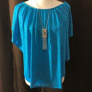 Layered top with matching necklace NWT Sz Sm